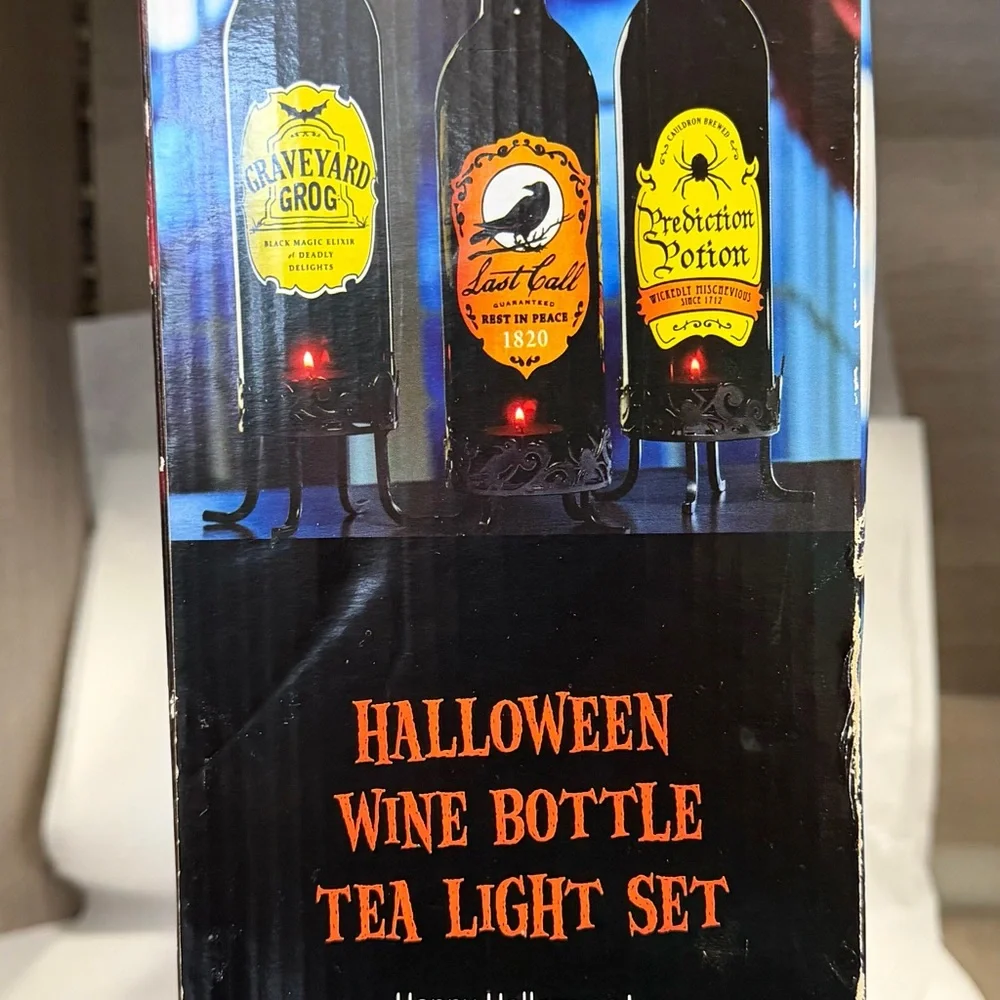 Yankee Candle Graveyard Last Call Halloween Wine Bottle Tea Light Set